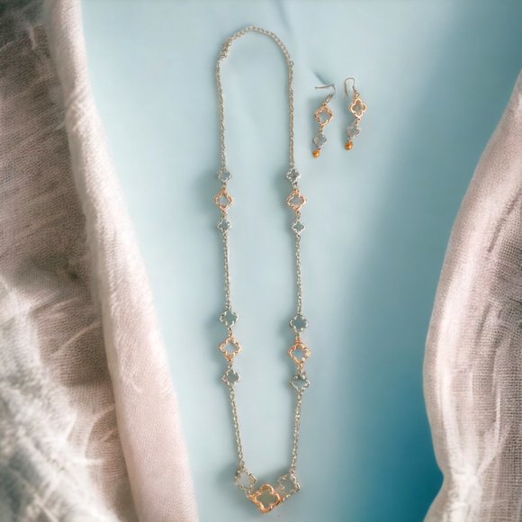 Necklace & Earring Set, Silver-Copper Tone, Quatrefoil Design, 30"- 33" - Picture 6 of 9